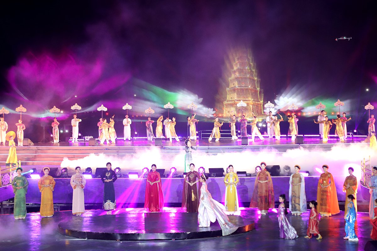 lễ khai mạc năm du lịch quốc gia 2025