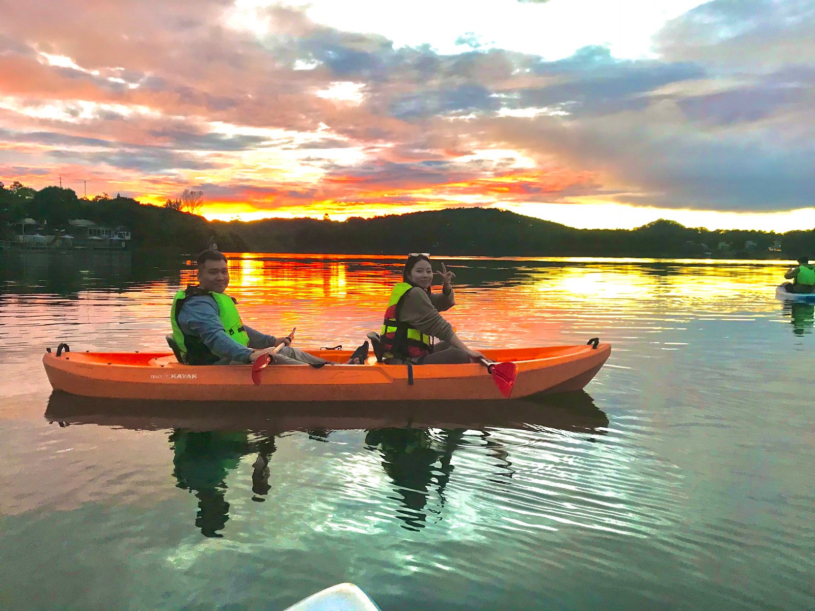 chèo sup hồ tuyền lâm đà lạt